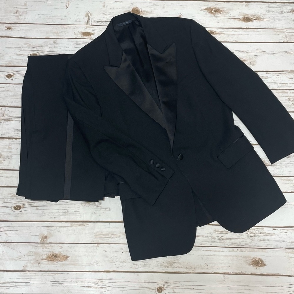 Brooks Brothers Brooksease Tuxedo